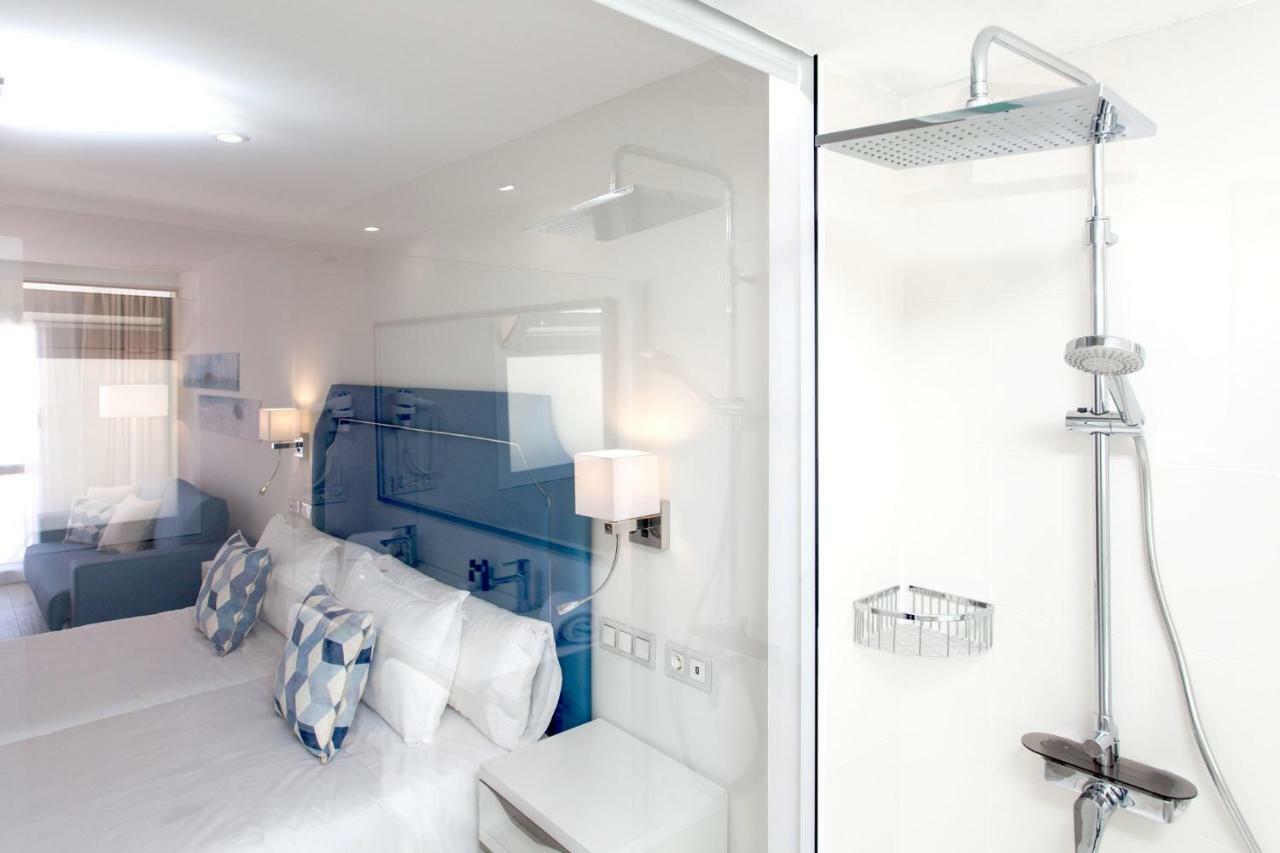 Triple Room Sea View