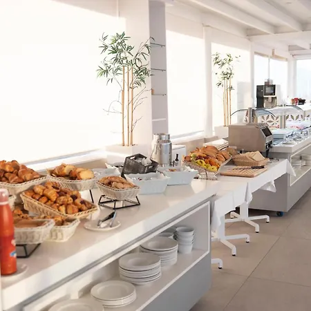 Hotel Boutique Tao Caleta Mar-3